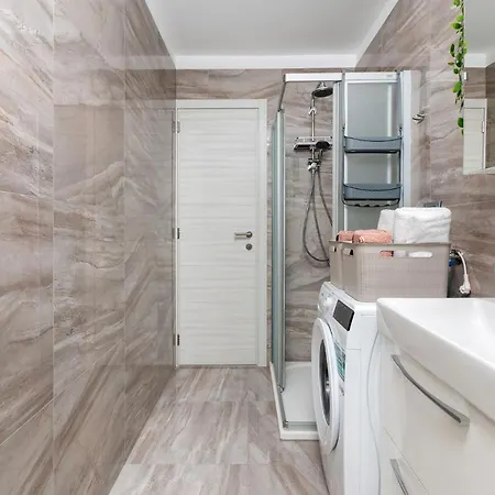 Vivid Apartament